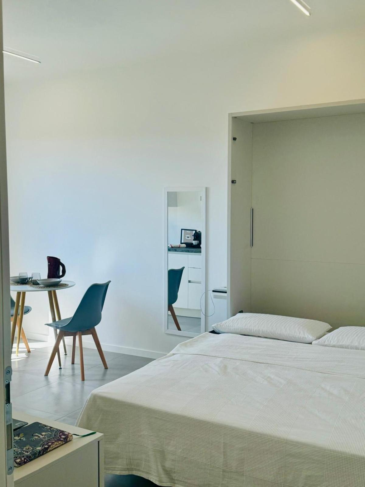 Urban Cloud Apartments Милан Экстерьер фото